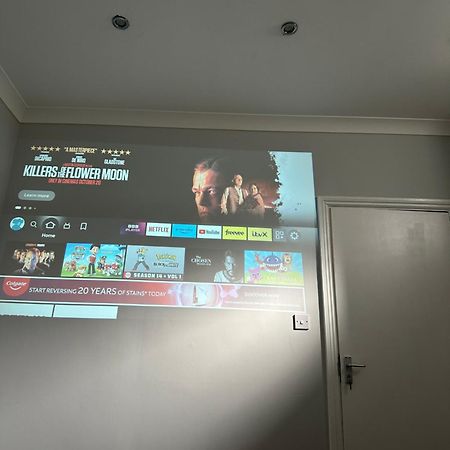 Liverpool Street Blue Bedroom 런던 외부 사진